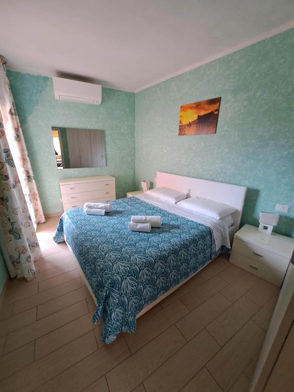 Casa Vacanza Gigi E Antonella Porto Rotondo Ngoại thất bức ảnh